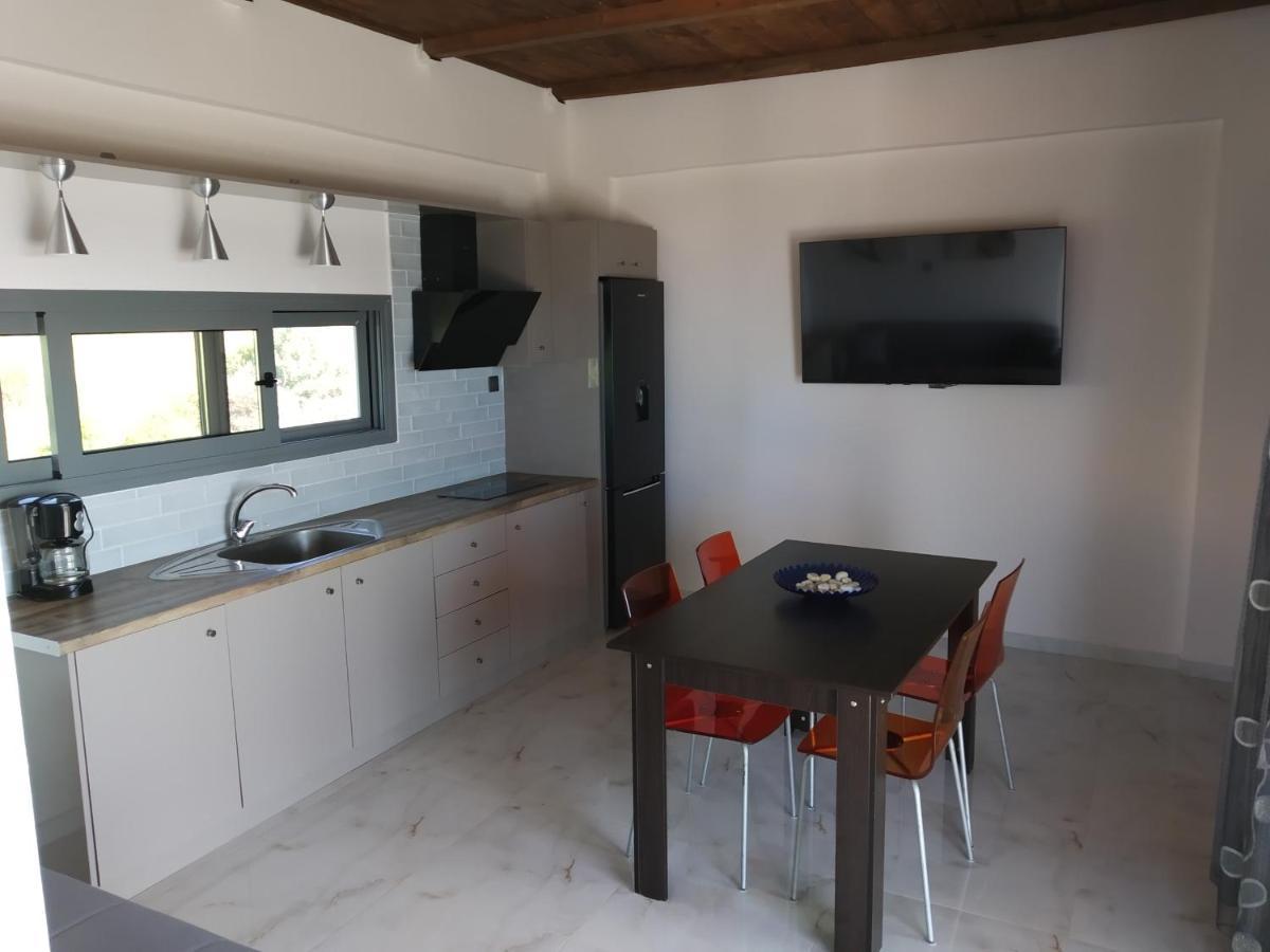 Blue View Sea Apartment Ratzaklíon Екстериор снимка